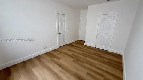 7334 Harding Avenue Miami Beach FL 33141