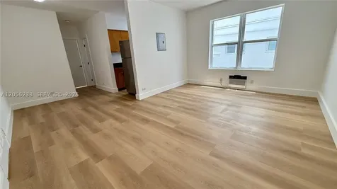 7334 Harding Avenue Miami Beach FL 33141