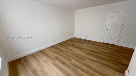 7334 Harding Avenue Miami Beach FL 33141