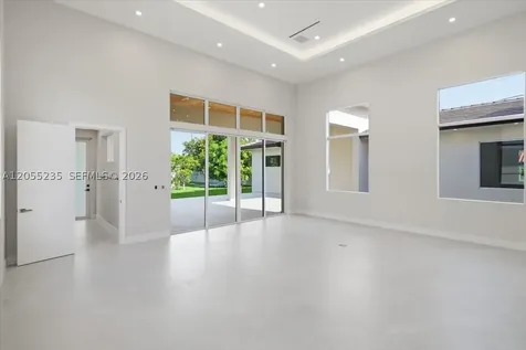 2880 SW 113 Avenue Miami FL 33165