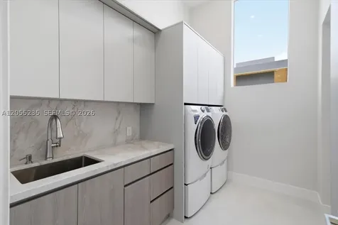 2880 SW 113 Avenue Miami FL 33165
