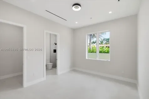 2880 SW 113 Avenue Miami FL 33165