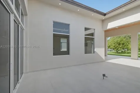 2880 SW 113 Avenue Miami FL 33165