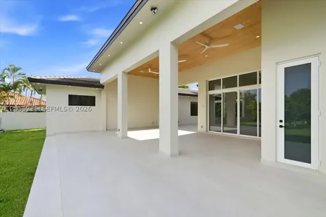 2880 SW 113 Avenue Miami FL 33165