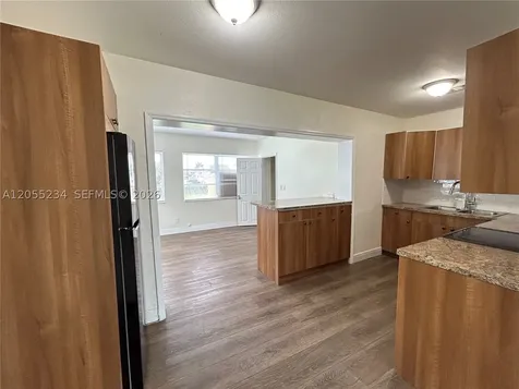 791 E 23rd Street Hialeah FL 33013