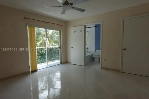 7030 NW 173rd Drive Hialeah FL 33015