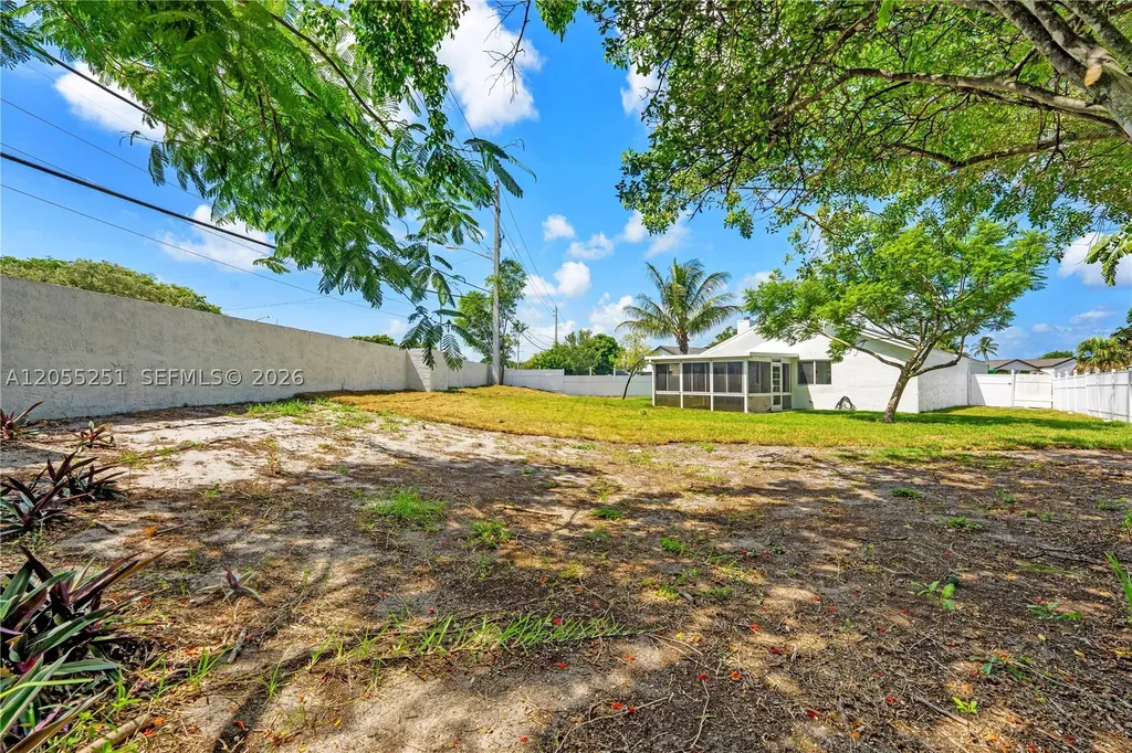 1215 NW 18th Avenue Delray Beach FL 33445