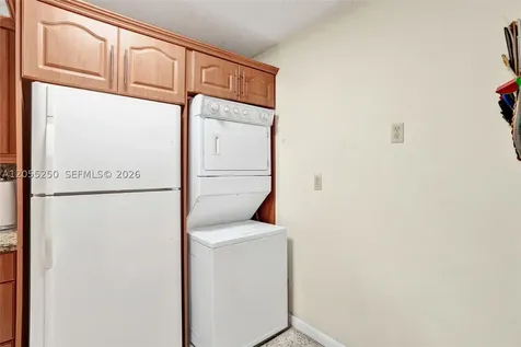 3170 SW 26th Street Miami FL 33133