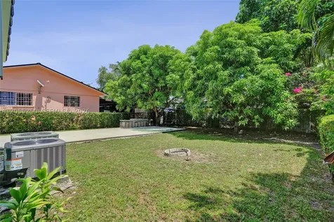 3170 SW 26th Street Miami FL 33133
