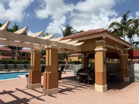 8423 S NW 138th Terrace Miami Lakes FL 33016