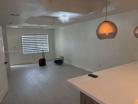 8423 S NW 138th Terrace Miami Lakes FL 33016