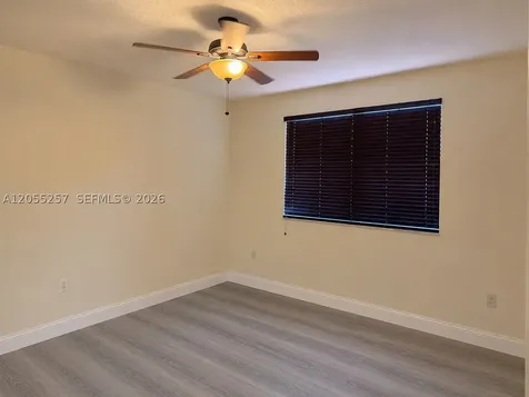 8423 S NW 138th Terrace Miami Lakes FL 33016