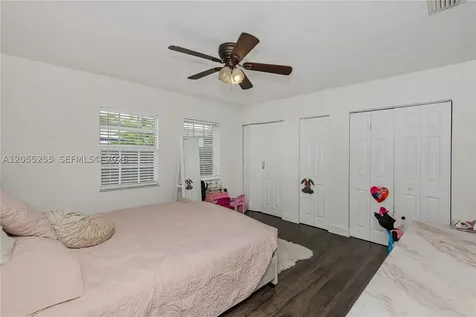11040 SW 64th Street Miami FL 33173