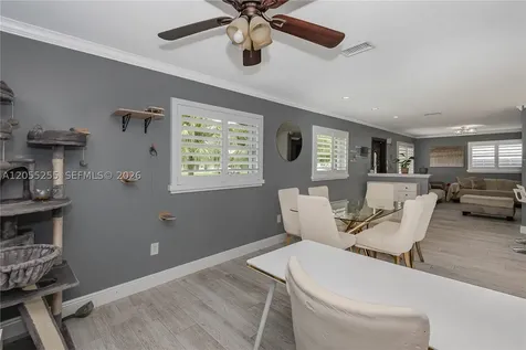 11040 SW 64th Street Miami FL 33173