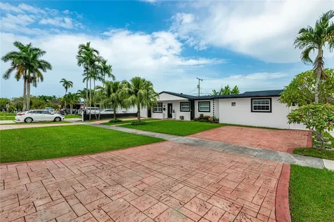 11040 SW 64th Street Miami FL 33173