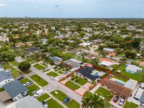11040 SW 64th Street Miami FL 33173