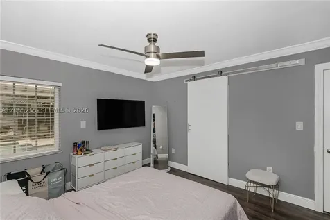 11040 SW 64th Street Miami FL 33173