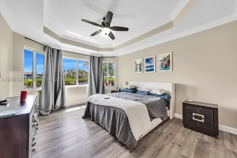 6228 SW 194th Avenue Pembroke Pines FL 33332
