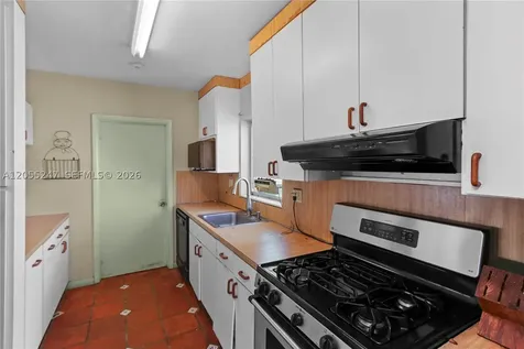 12465 SW 33rd Street Miami FL 33175