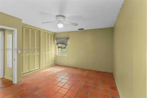 12465 SW 33rd Street Miami FL 33175