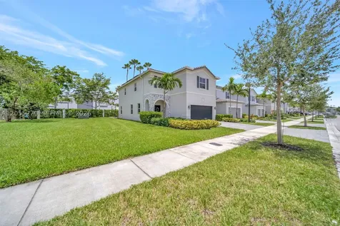 1361 SE 27th Terrace Homestead FL 33035
