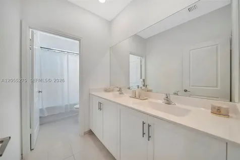 1361 SE 27th Terrace Homestead FL 33035