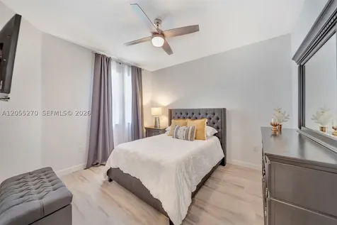 1361 SE 27th Terrace Homestead FL 33035