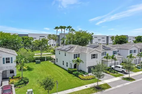 1361 SE 27th Terrace Homestead FL 33035