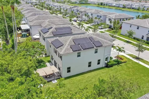 1361 SE 27th Terrace Homestead FL 33035