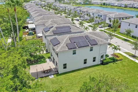 1361 SE 27th Terrace Homestead FL 33035