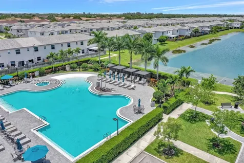 1361 SE 27th Terrace Homestead FL 33035