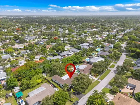 9121 Ridgeland Drive Cutler Bay FL 33157
