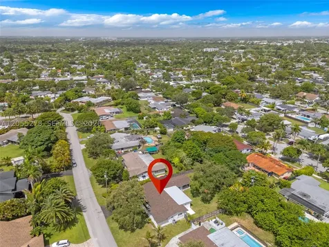 9121 Ridgeland Drive Cutler Bay FL 33157