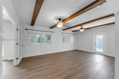 9121 Ridgeland Drive Cutler Bay FL 33157
