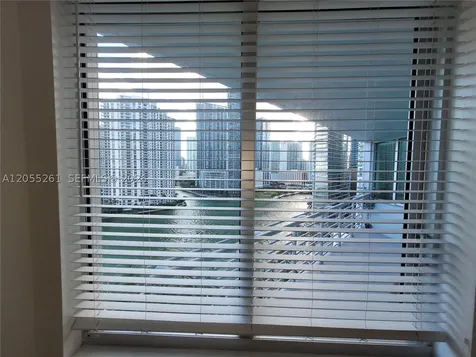 325 S Biscayne Boulevard Miami FL 33131