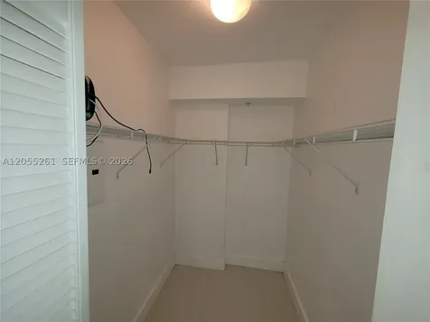 325 S Biscayne Boulevard Miami FL 33131