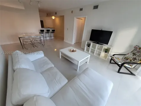 325 S Biscayne Boulevard Miami FL 33131
