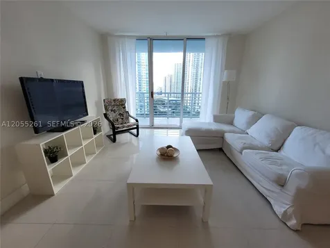 325 S Biscayne Boulevard Miami FL 33131