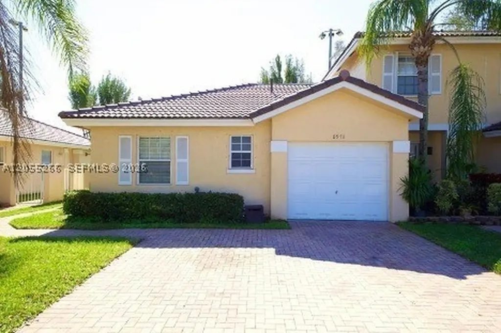 8978 NW 53rd Street Sunrise FL 33351