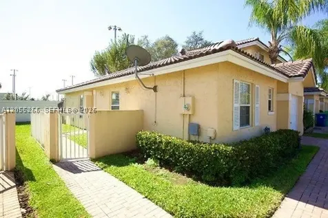 8978 NW 53rd Street Sunrise FL 33351