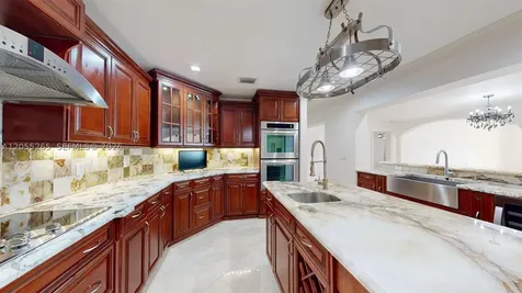 6265 W 10th Avenue Hialeah FL 33012