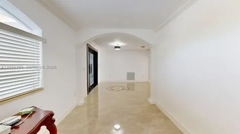 6265 W 10th Avenue Hialeah FL 33012