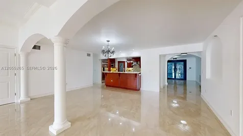 6265 W 10th Avenue Hialeah FL 33012