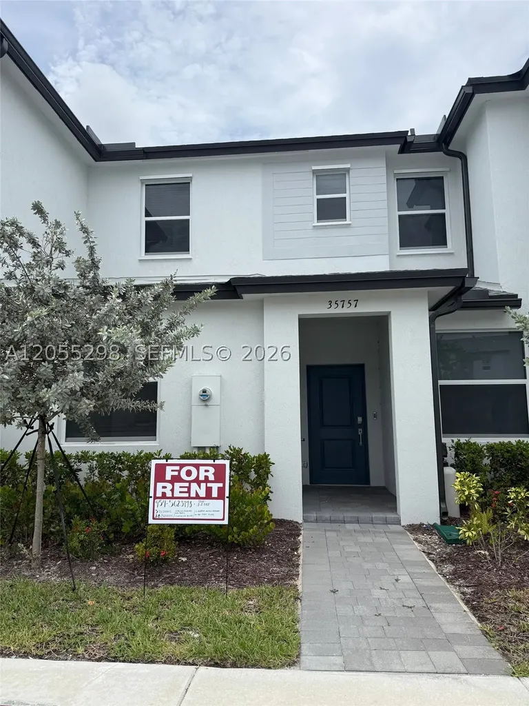 35757 SW 178th Place Miami FL 33034