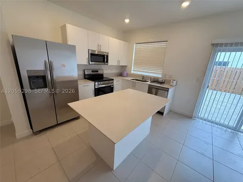 35757 SW 178th Place Miami FL 33034
