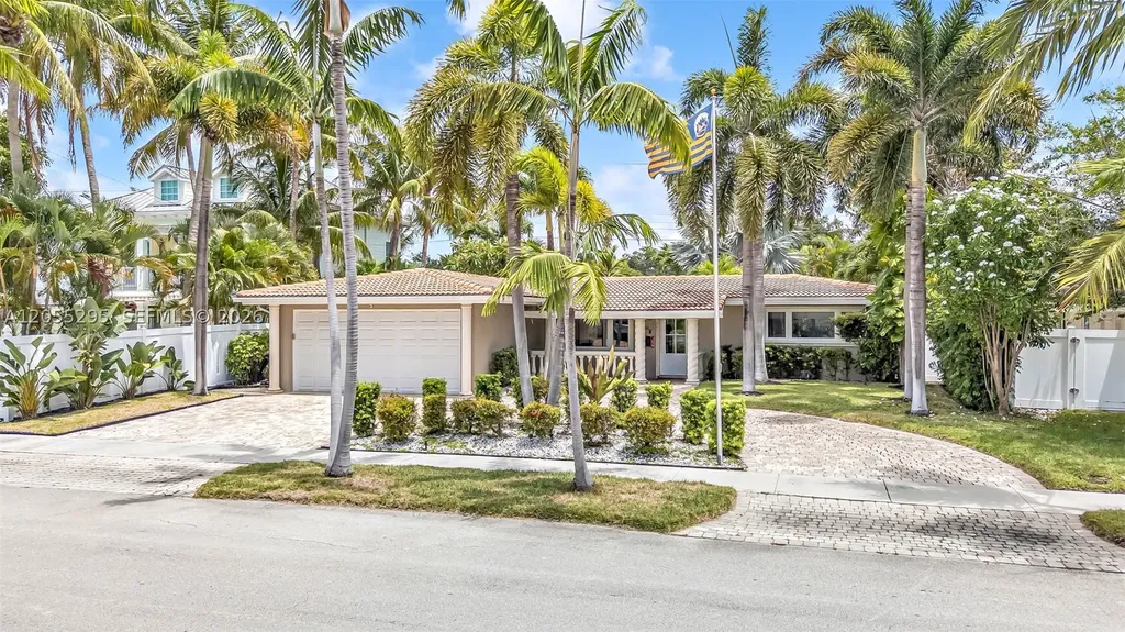 2137 NE 61st Court Fort Lauderdale FL 33308
