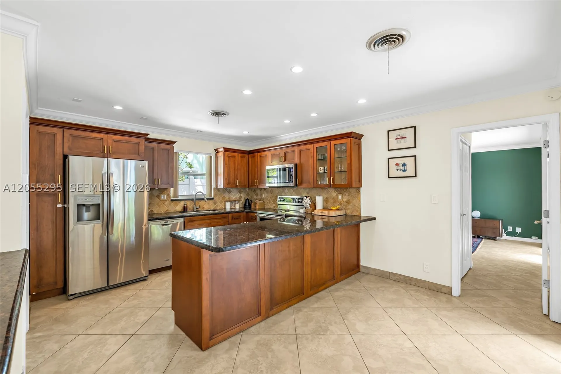 2137 NE 61st Court Fort Lauderdale FL 33308