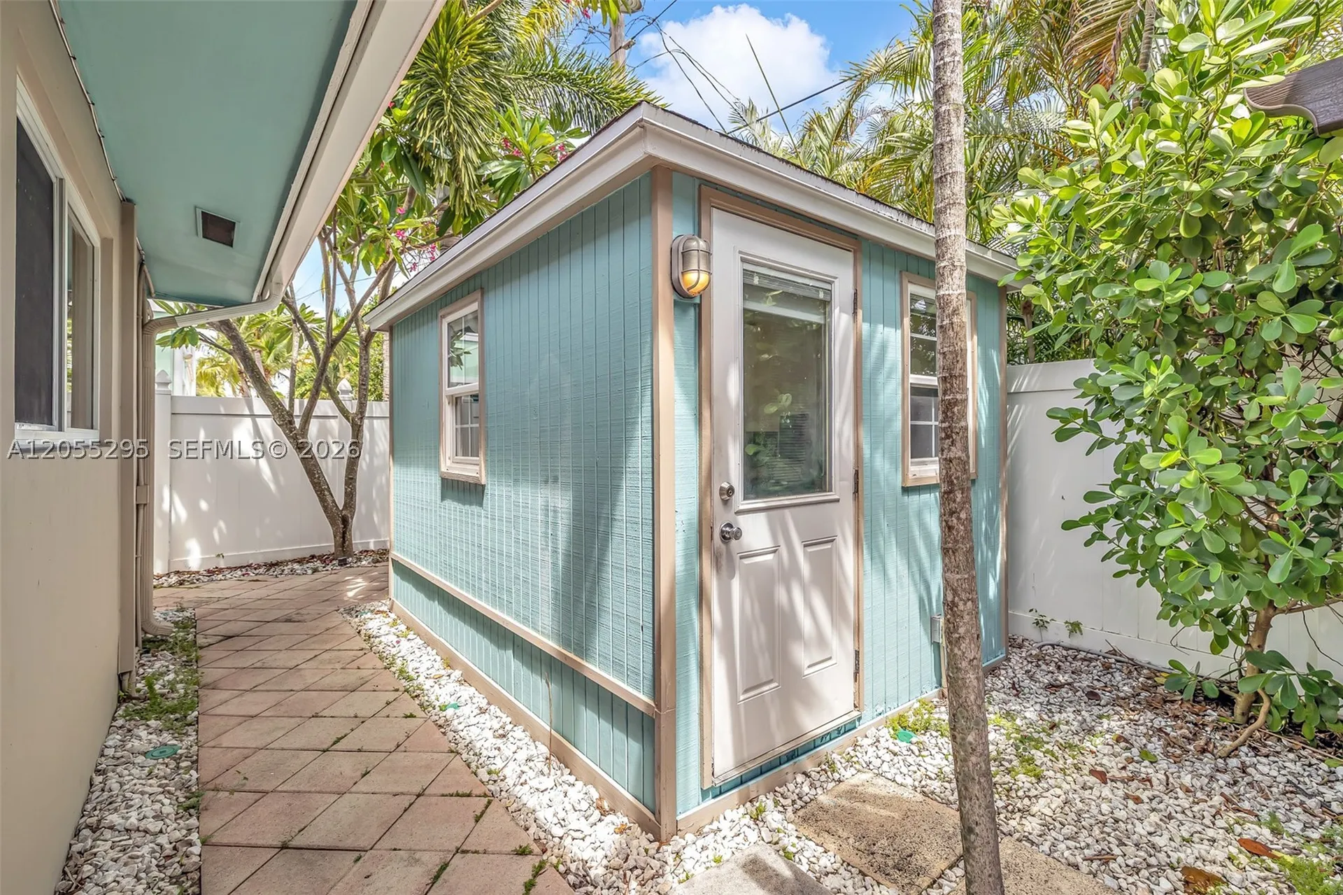 2137 NE 61st Court Fort Lauderdale FL 33308