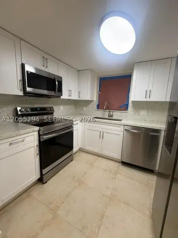 9351 Fontainebleau Boulevard Miami FL 33172