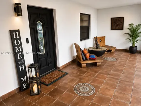 11220 SW 47th Terrace Miami FL 33165